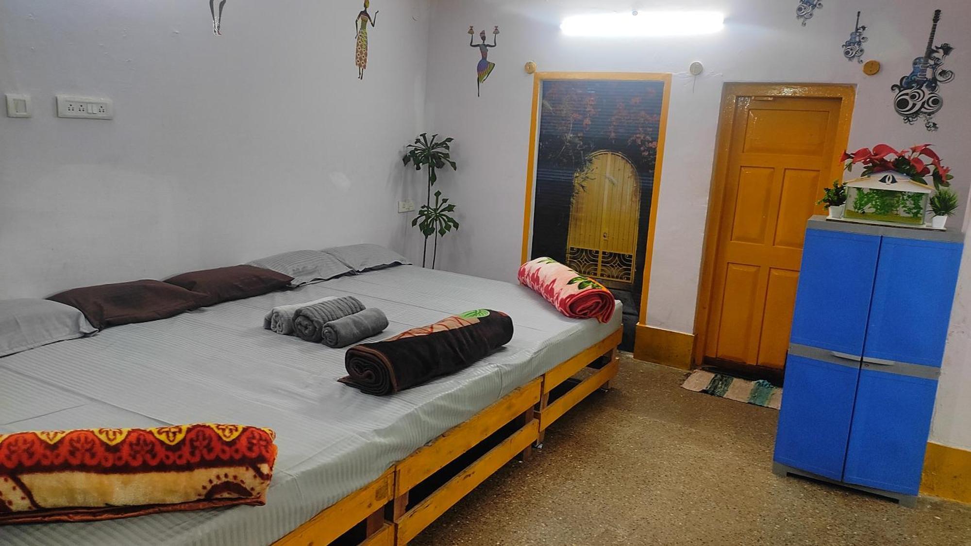 Adh Amilia Gardens Hotel Narasimharaja Puram Bagian luar foto