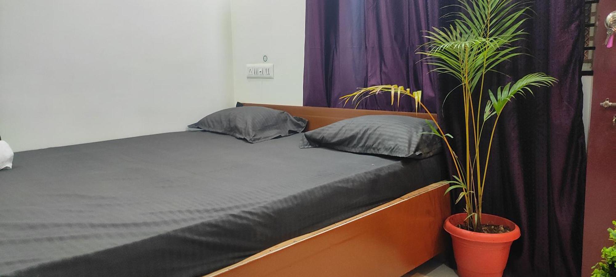 Adh Amilia Gardens Hotel Narasimharaja Puram Bagian luar foto