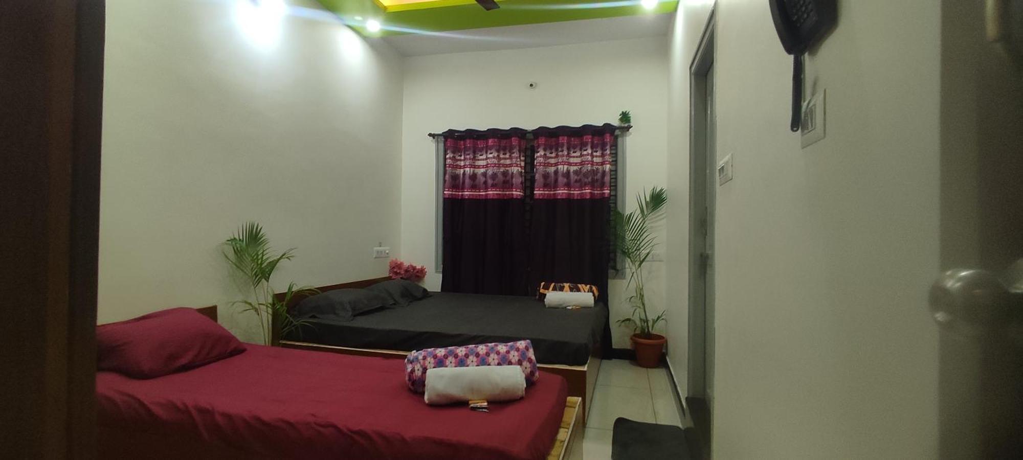 Adh Amilia Gardens Hotel Narasimharaja Puram Bagian luar foto