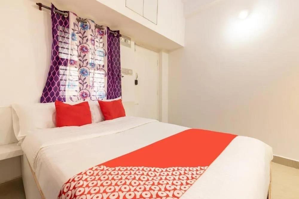 Adh Amilia Gardens Hotel Narasimharaja Puram Bagian luar foto